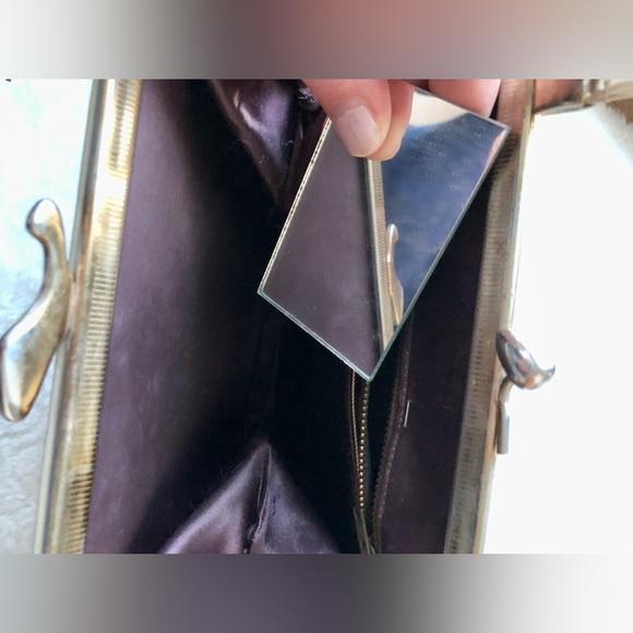 Vintage Cream Purse - Picture 5 of 8